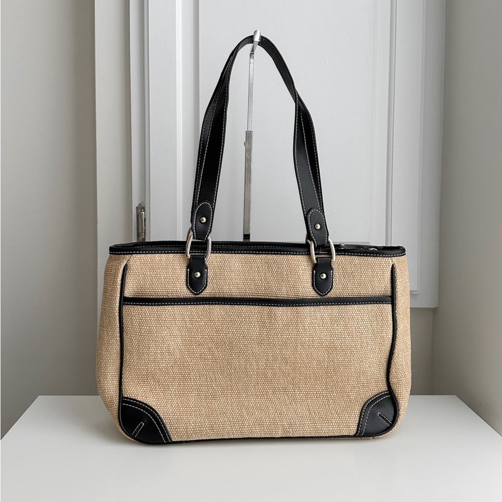 Brand New Etienne Aigner Cream Shoulder Handbag - Picture 6 of 9